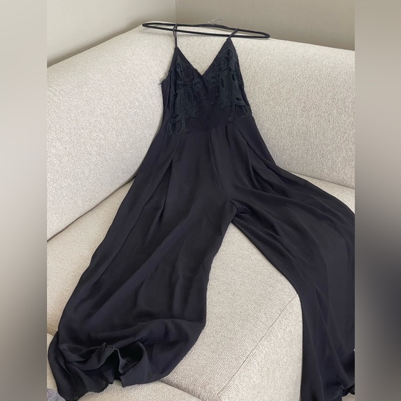 Black Junpsuit - Picture 1 of 3